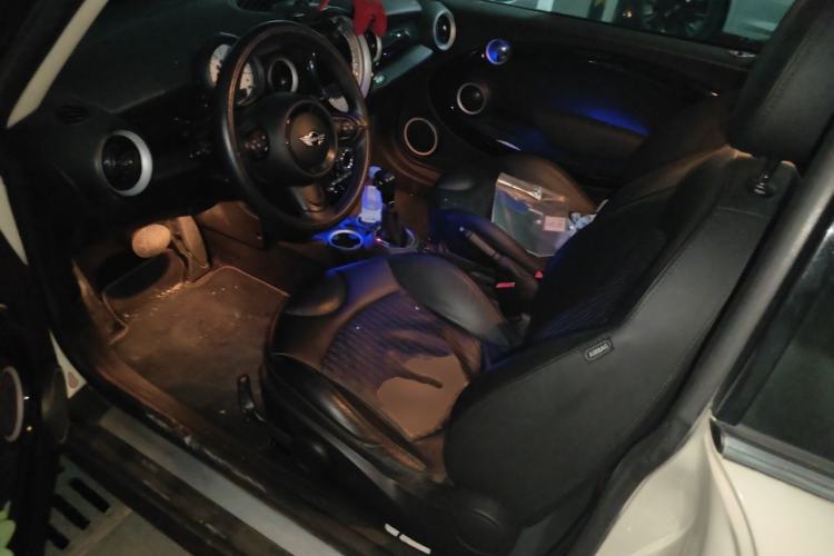 Used MINI 2011 1.6L COOPER Excitement Driver Seat