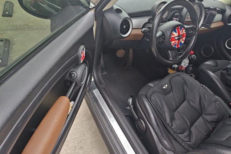 Used MINI 2011 1.6L COOPER Fun Driver Seat