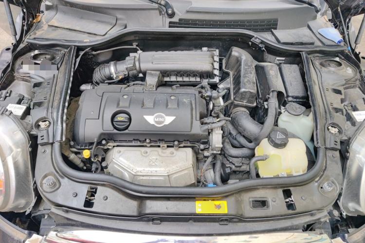Used MINI 2011 1.6L COOPER Fun Engine Bay