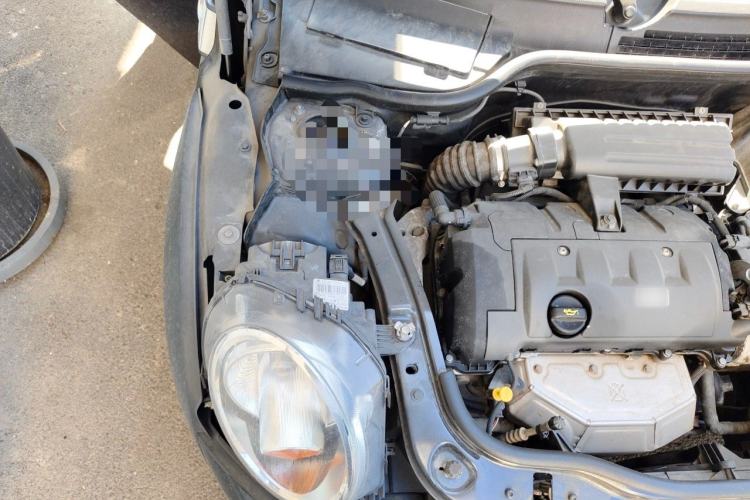 Used MINI 2011 1.6L ONE Engine Bay Right