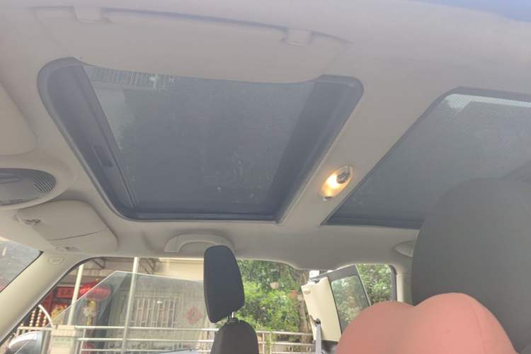 Used MINI 2011 1.6L COOPER Fun Headliner