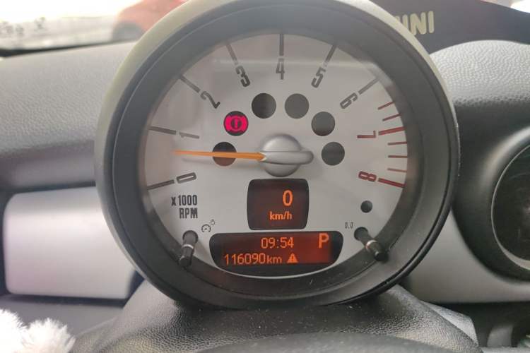 Used MINI 2011 1.6L COOPER Fun Instrument Cluster