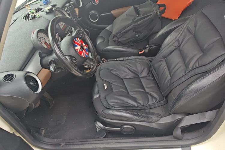 Used MINI 2011 1.6L COOPER Fun Left Front Seat