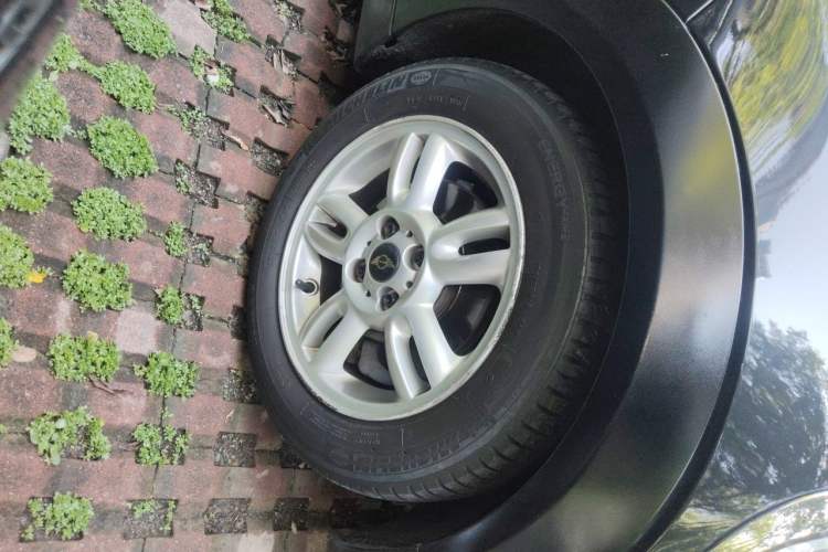 Used MINI 2011 1.6L ONE Right Front Wheel Hub