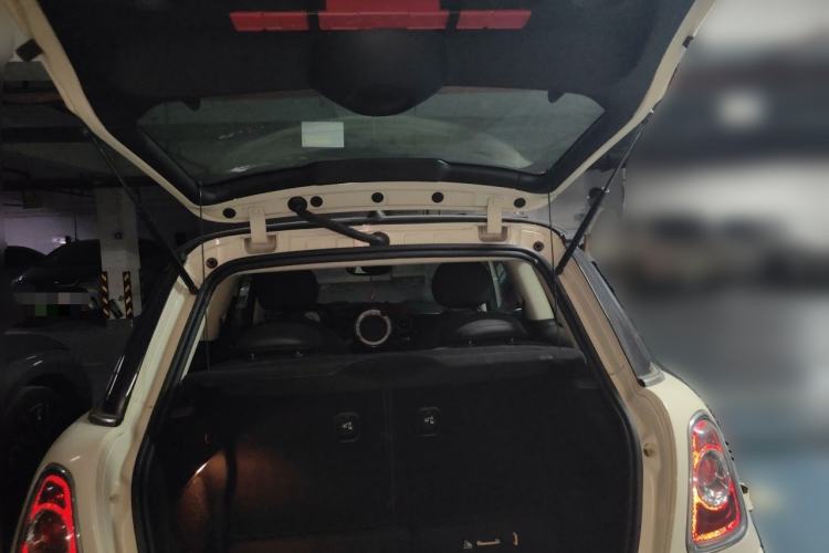 Used MINI 2011 1.6L COOPER Excitement Trunk