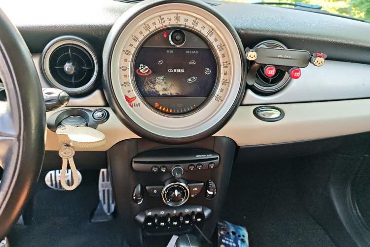 Used MINI 2011 1.6L ONE Audio And AC Panel