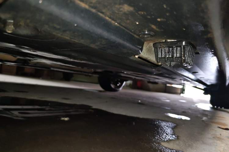 Used MINI 2011 1.6L COOPER Fun Chassis Front Left