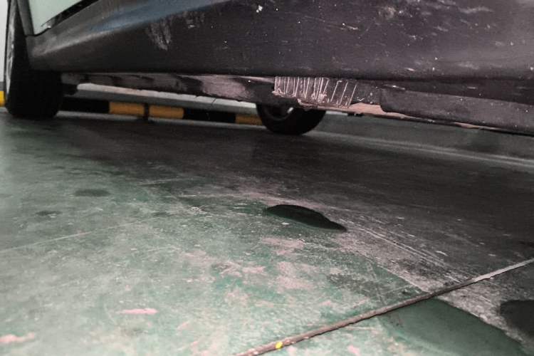 Used MINI 2011 1.6L COOPER Fun Chassis Front Right