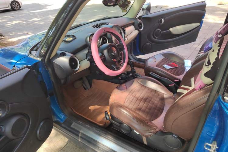 Used MINI 2011 1.6L COOPER Fun Driver Seat