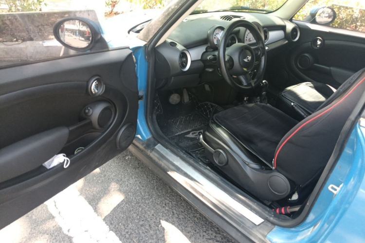Used MINI 2011 1.6L ONE Driver Seat