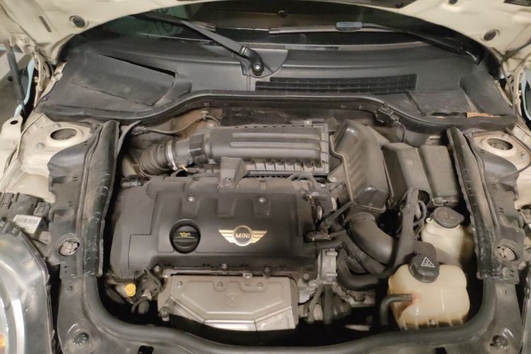 Used MINI 2011 1.6L COOPER Fun Engine Bay