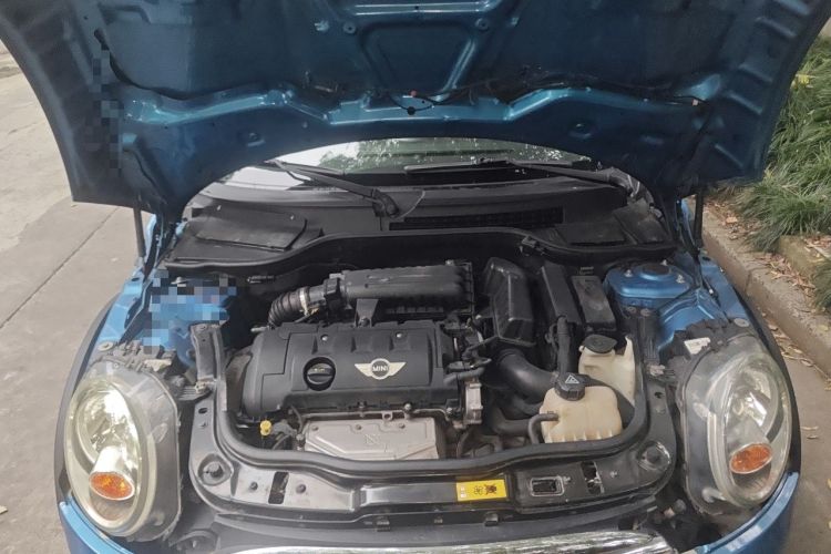 Used MINI 2011 1.6L COOPER Fun Engine Bay
