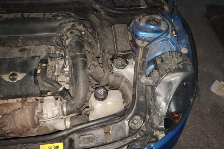 Used MINI 2011 1.6T COOPER S Engine Bay Left