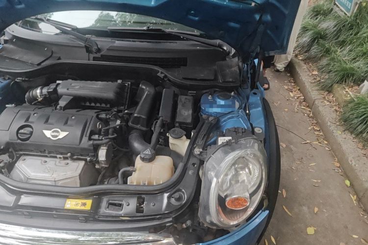 Used MINI 2011 1.6L COOPER Fun Engine Bay Left