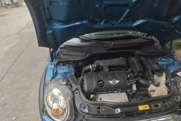 Used MINI 2011 1.6L COOPER Fun Engine Bay Right