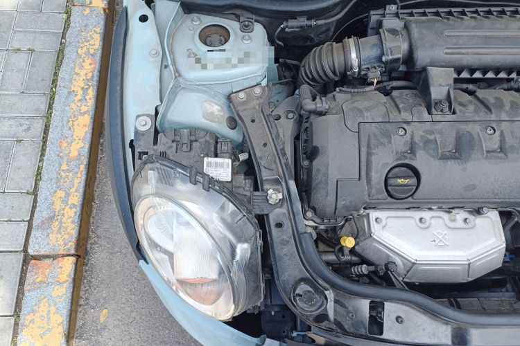 Used MINI 2011 1.6L ONE Engine Bay Right