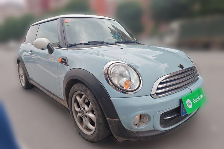 Used MINI 2011 1.6L COOPER Fun Front Right 45 Deg
