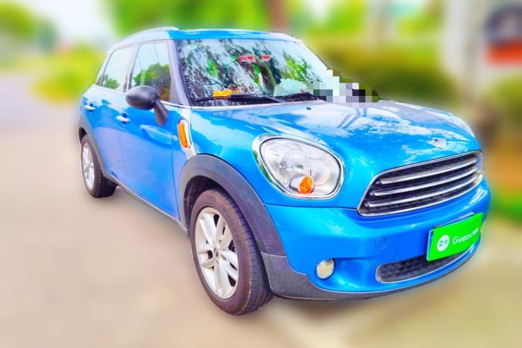 Used MINI 2011 1.6L ONE Front Right 45 Deg