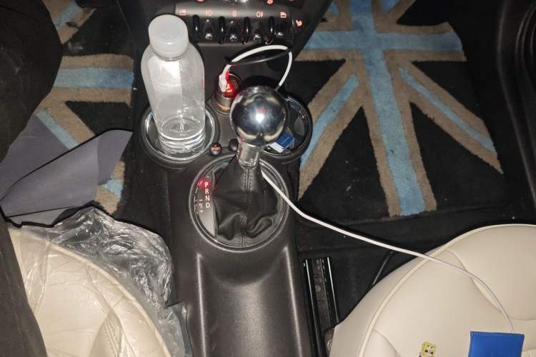Used MINI 2011 1.6T COOPER S Gear Lever