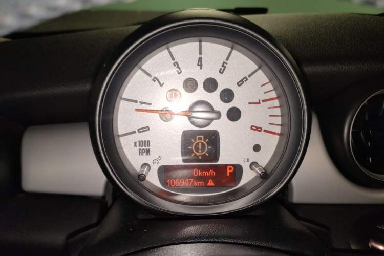 Used MINI 2011 1.6L COOPER Fun Instrument Cluster