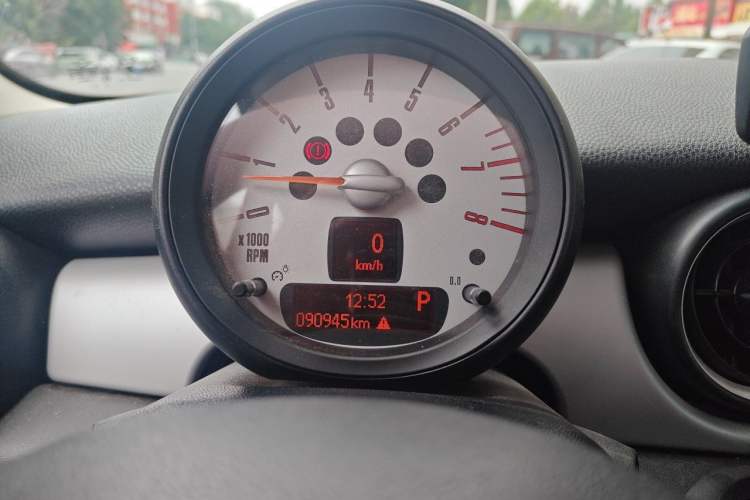 Used MINI 2011 1.6L COOPER Fun Instrument Cluster