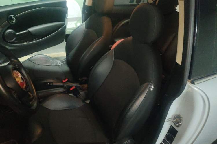 Used MINI 2011 1.6L COOPER Fun Left Rear Seat