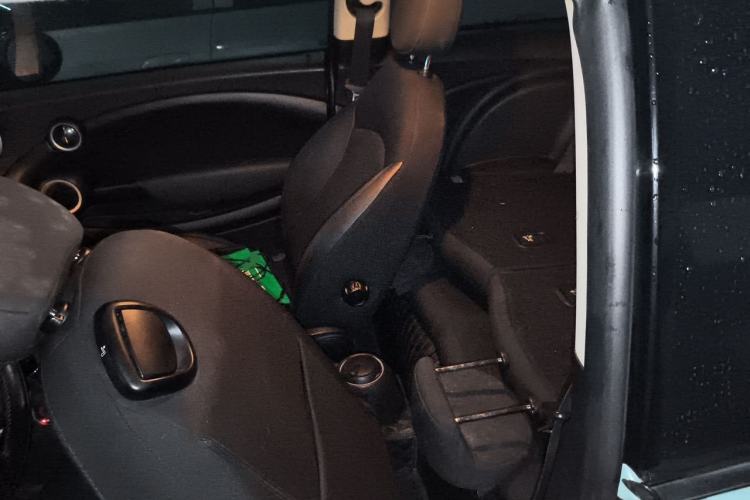 Used MINI 2011 1.6L COOPER Fun Left Rear Seat