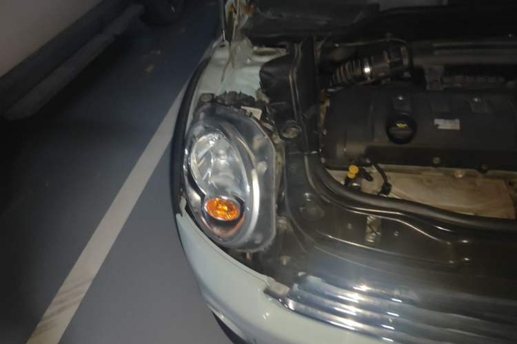 Used MINI 2011 1.6L ONE Right Front Headlight