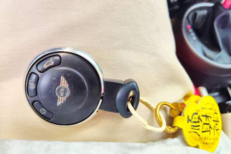 Used MINI 2011 1.6L ONE Vehicle Key