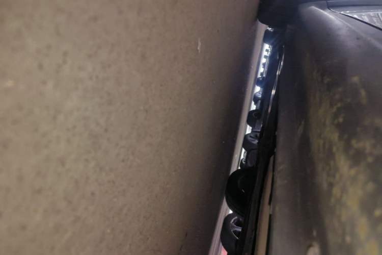 Used MINI 2011 1.6L ONE Chassis Front Right