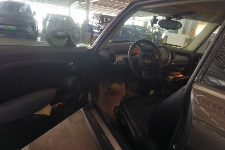 Used MINI 2011 1.6L ONE Driver Seat