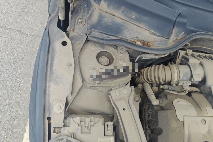 Used MINI 2011 1.6L ONE Engine Bay Right