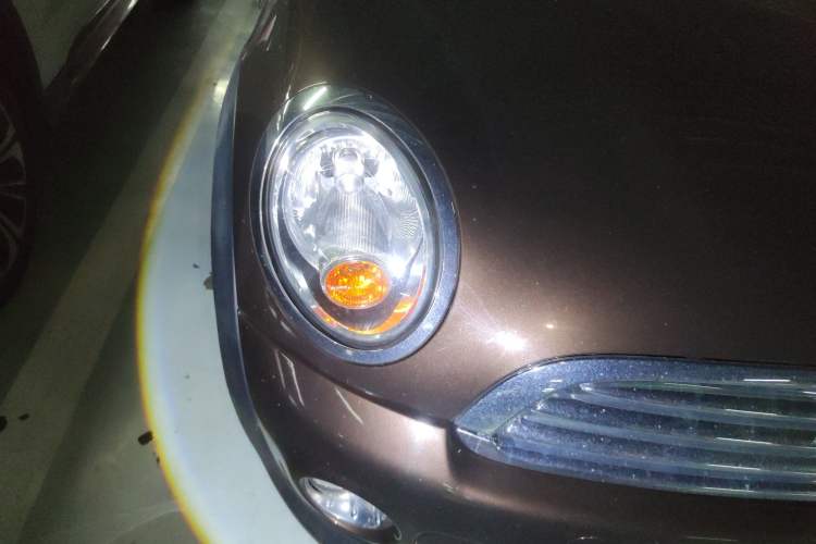 Used MINI 2011 1.6L ONE Exterior 6