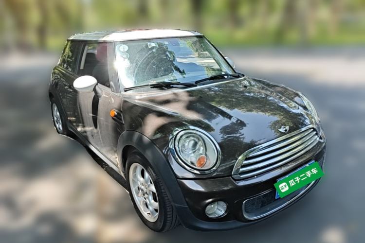 Used MINI 2011 1.6L COOPER Fun Front Right 45 Deg