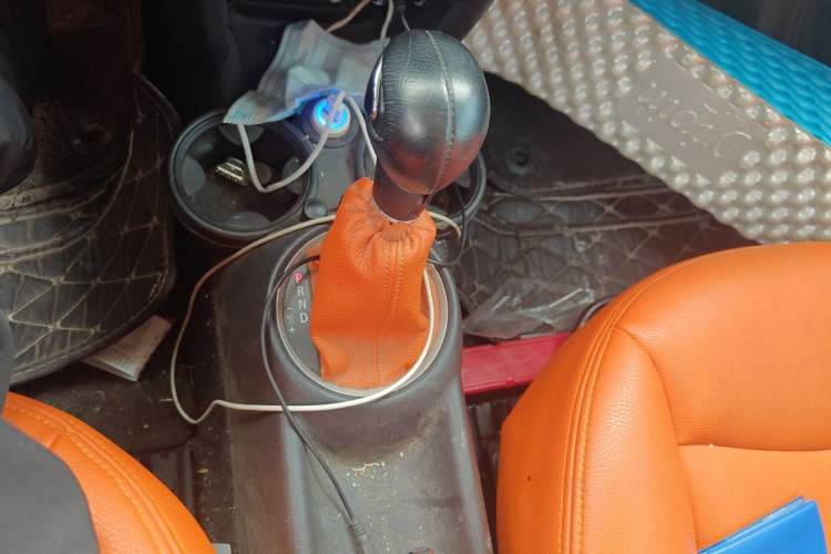 Used MINI 2011 1.6L ONE Gear Lever