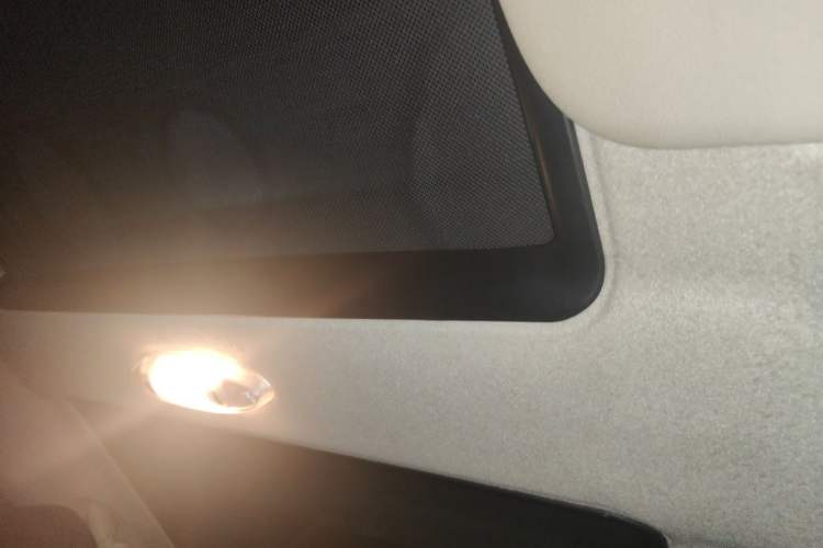 Used MINI 2011 1.6L COOPER Fun Headliner