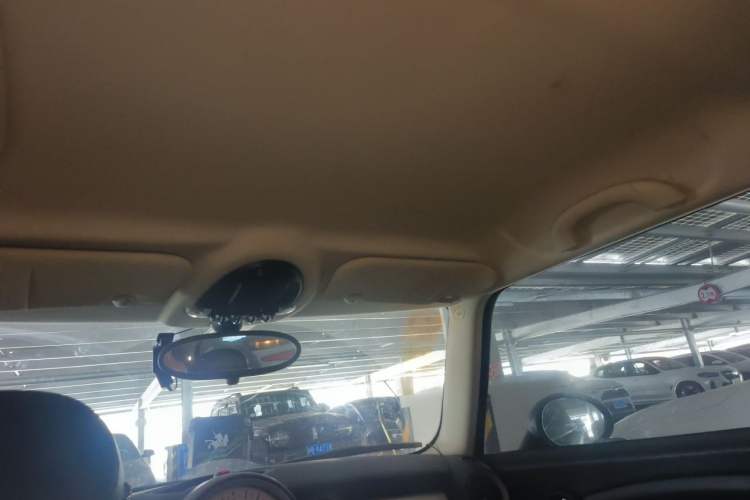 Used MINI 2011 1.6L ONE Headliner