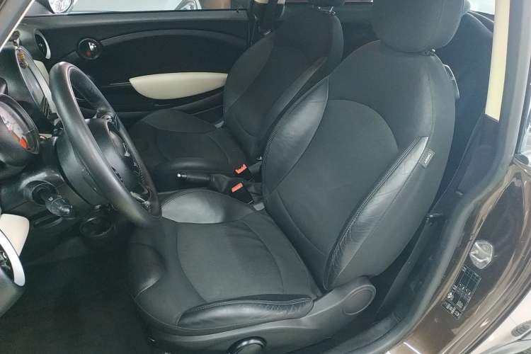Used MINI 2011 1.6L COOPER Fun Left Front Seat