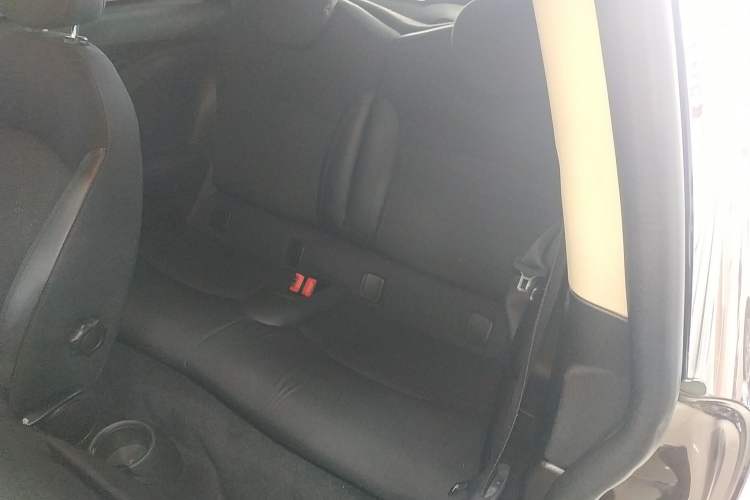 Used MINI 2011 1.6L COOPER Fun Left Rear Seat