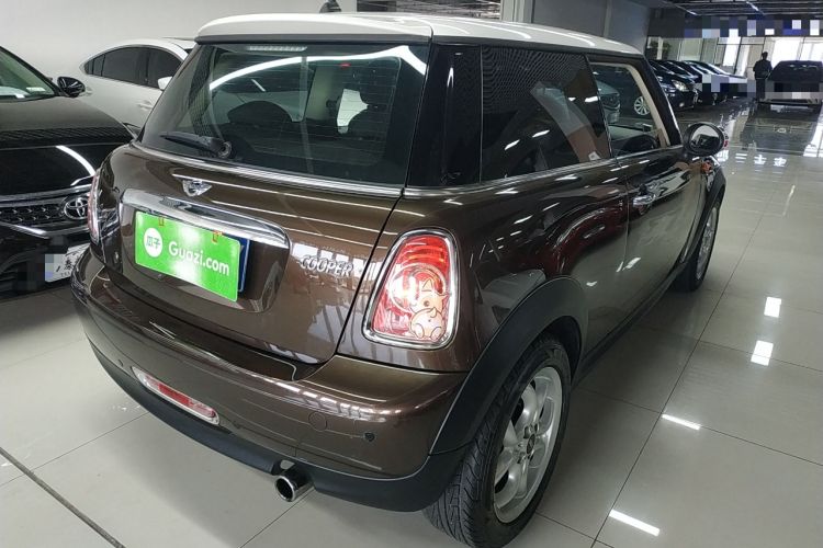 Used MINI 2011 1.6L COOPER Fun Rear Right 45 Deg