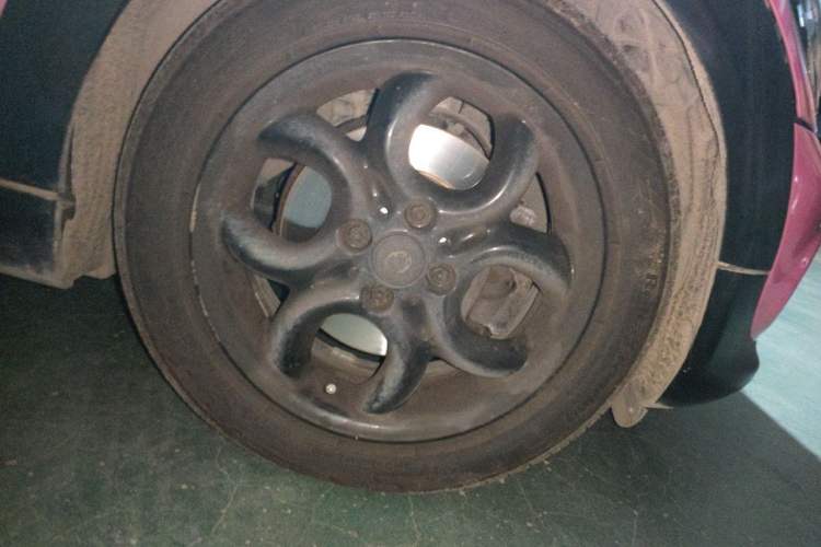 Used MINI 2011 1.6L COOPER Fun Right Front Wheel Hub