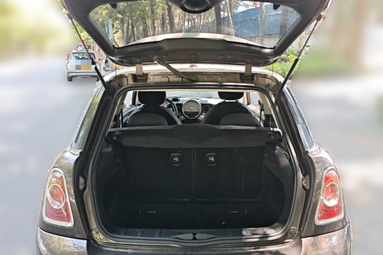 Used MINI 2011 1.6L COOPER Fun Trunk