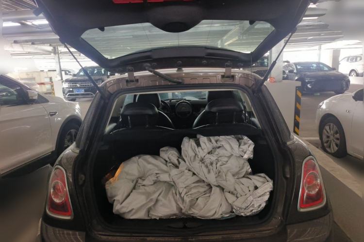 Used MINI 2011 1.6L ONE Trunk