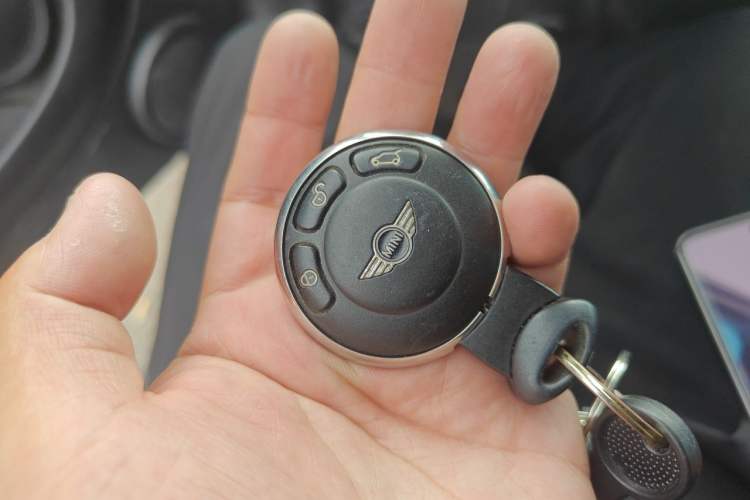 Used MINI 2011 1.6L ONE Vehicle Key