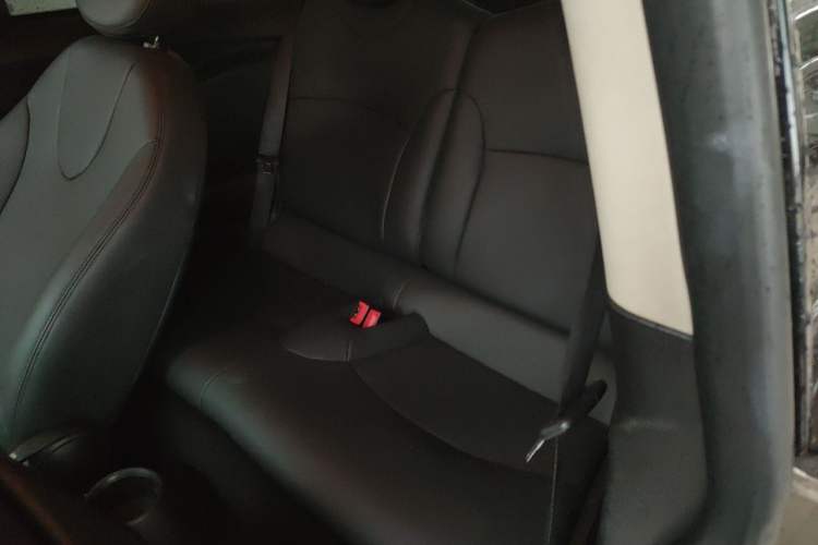 Used MINI 2011 1.6L ONE Left Rear Seat