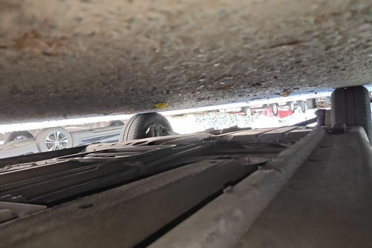Used MINI 2011 1.6L ONE Chassis Front Right