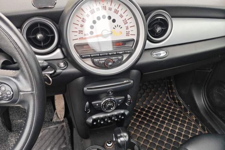 Used MINI 2011 1.6L COOPER Fun Audio And AC Panel