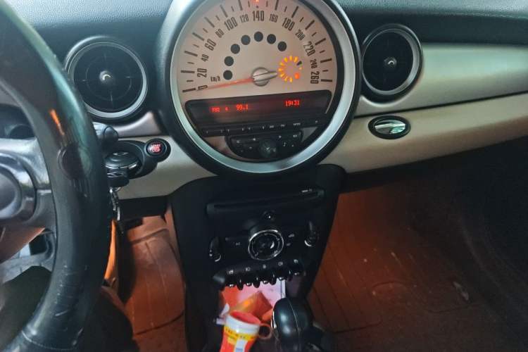 Used MINI 2011 1.6L ONE Audio And AC Panel
