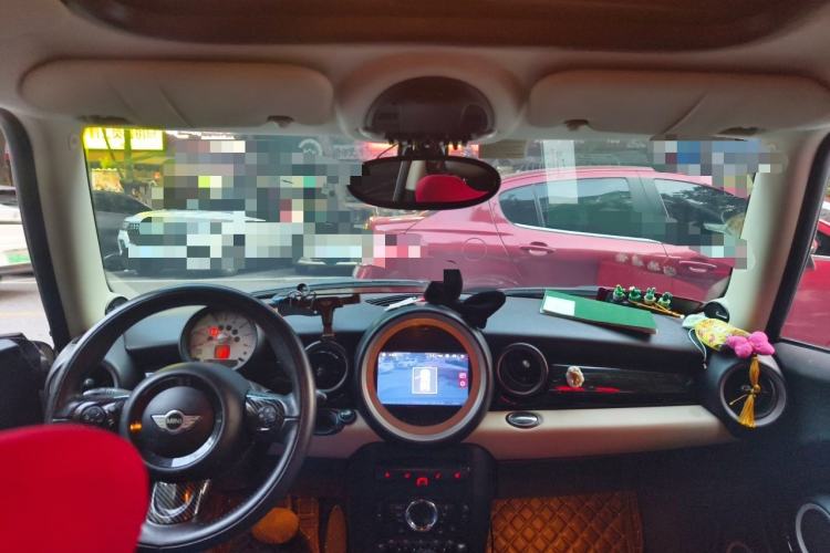 Used MINI 2011 1.6L COOPER Excitement Center Console