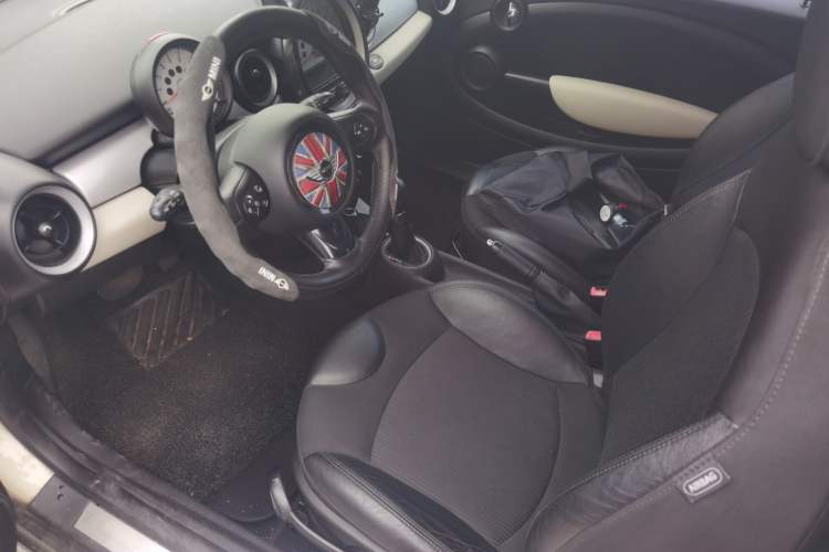 Used MINI 2011 1.6L COOPER Fun Driver Seat